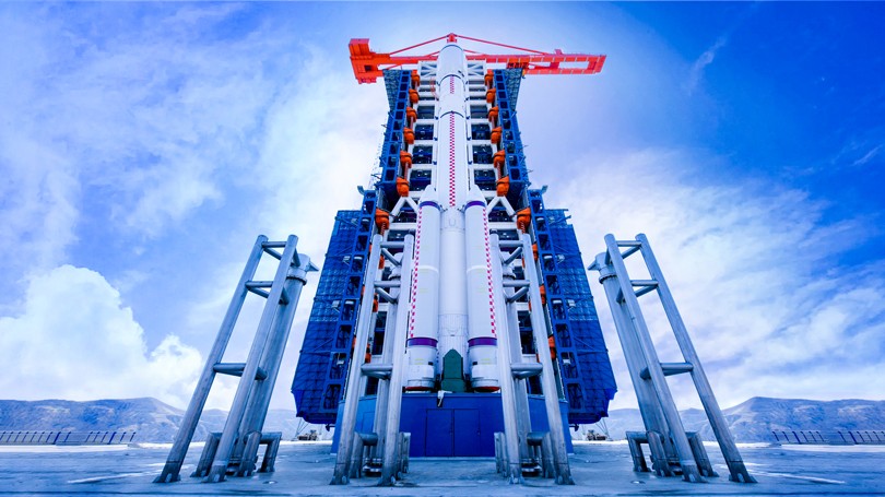 4-PG娱乐100t塔式起重机服务于太原卫星发射基地.jpg